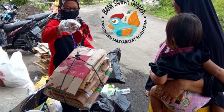 Kreativitas Bank Sampah Binaan Puskesmas Kutamendala Brebes, Ubah yang Terbuang Jadi Uang