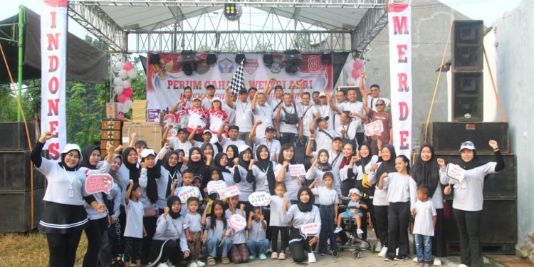 Peringatan HUT RI Ke80, Warga Perum Cahaya Weleri Asri Perkuat Kebersamaan antar Warga